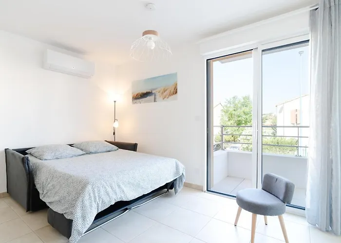 Appartement Neuf 4 Etoiles - Sunset Lodge, Narbonne Plage